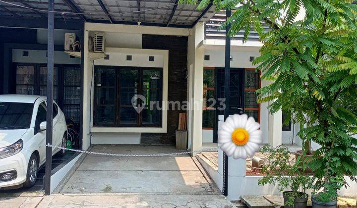 Rumah minimalis di Graha raya bintaro jaya 1