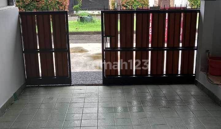 Soon Sold House Fronting Park In Graha Bintaro Soon Sold House Fronting Park In Graha Bintaro
