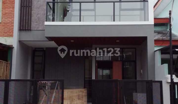 Brand New Rumah di Cluster Graha Raya Bintaro Tangerang Selatan