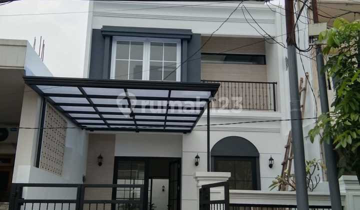 New Independent Building House in Graha Raya Bintaro New Independent Building House in Graha Raya Bintaro