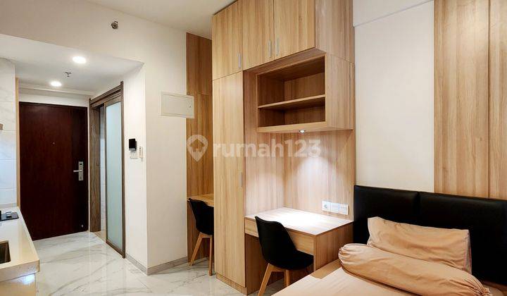 Apartemen Sky House Tower Leonie Dekat Area Universitas  1