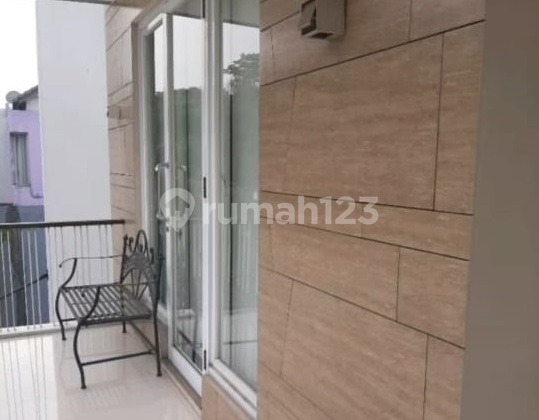 Rumah di Cluster Alam Sutera 2 Lantai