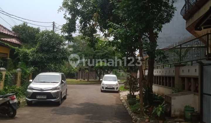 Rumah Di Villa Melati Mas Lokasi Strategis  2