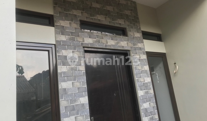 Cheap House Near Cilangkap Main Road