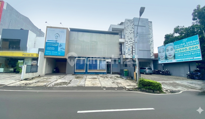 Rumah Komersial Cocok untuk Usaha di Bintaro Jaya