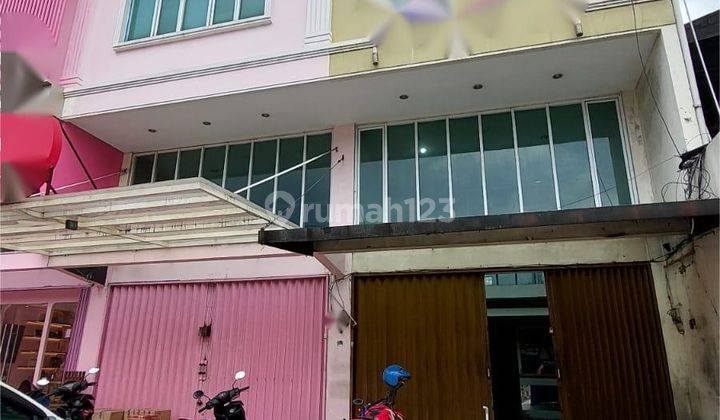 Ruko siap pakai daerah komersial di bintaro 1