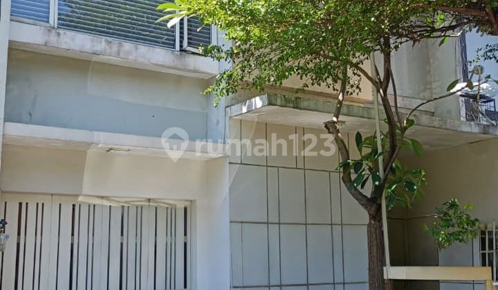 Nice House Ready to Occupy in Bintaro Jaya Housing Complex Nice House Ready to Occupy in Bintaro Jaya Housing Complex