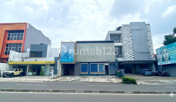 Rumah Komersial Cocok untuk Usaha di Bintaro Jaya 2