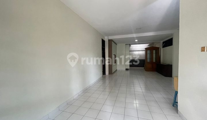Rumah Rapih Di Villa Melati Mas Serpong 2