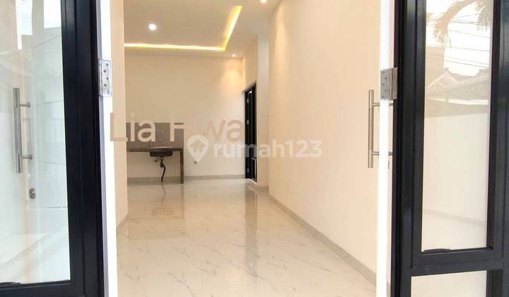 Rumah 2 Lantai Rapih Di Melati Mas Serpong 2