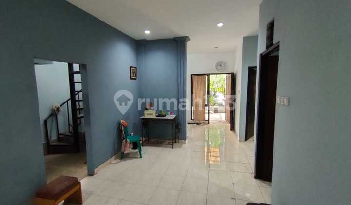 Rumah Bagus Disewakan Di Villa Melati Mas 2