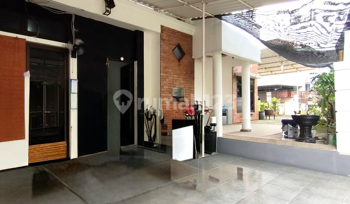 Rumah 2 1/4 Lantai Di Villa Melati Mas 2