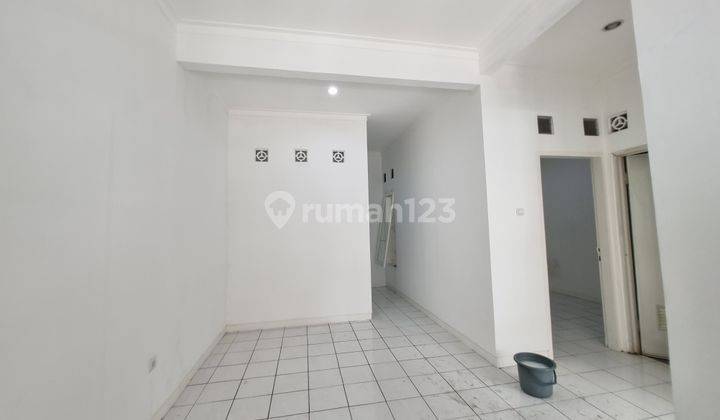 Disewa rumah rapih dan siap huni di regensi melati mas 1