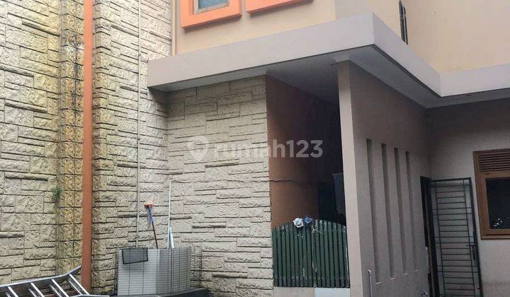 Rumah mewah 2 lantai di perumahan alam sutera 1