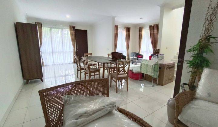 Dijual rumah murah 2 lantai di the icon bsd city  2