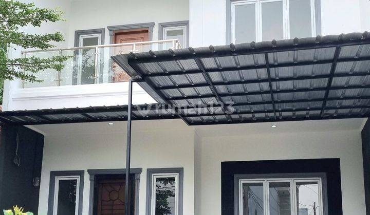 Rumah 3 lantai di perumahan melati mas serpong 1