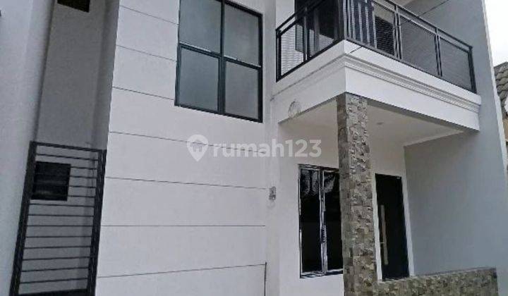 Dijual rumah 2 lantai di bsd kencana loka serpong 1