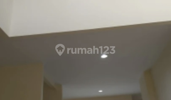 Rumah 2 Lantai Siap Huni Di Bsd Griya Loka Rumah 2 Lantai Siap Huni Di Bsd Griya Loka