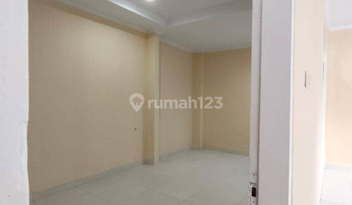 Rumah Rapih Di Villa Melati Mas Serpong Bsd 2