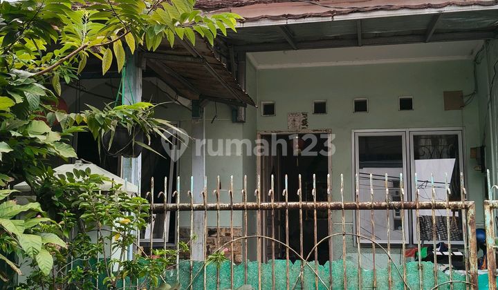 Rumah 1,5 Lantai Jual Kondisi Apa Adanya Di Regensi Melati Mas Rumah 1,5 Lantai Jual Kondisi Apa Adanya Di Regensi Melati Mas
