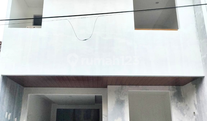 Rumah Baru 3 Lantai Di Villa Melati Mas Serpong