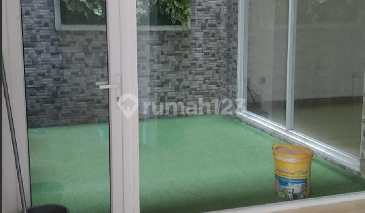 Rumah 3 Lantai Semi Furnish Di Alam Sutera Serpong 2