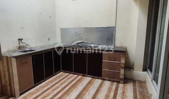 Rumah 1,5 Lantai Di Melati Mas Serpong 2