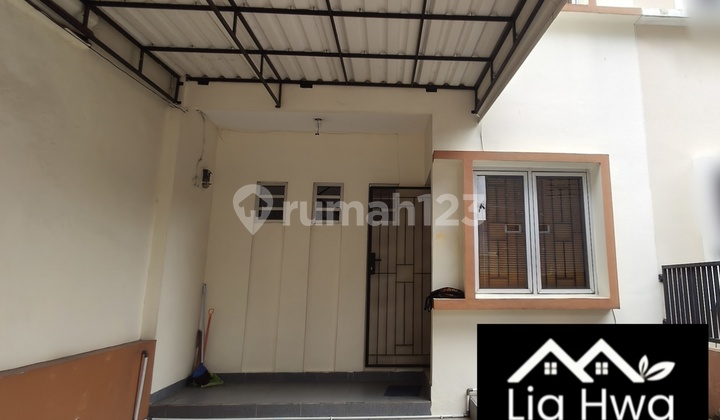 Rumah 2 Lantai Rapih Minimal Sewa 1 Tahun di Villa Melati Mas Serpong Rumah 2 Lantai Rapih Minimal Sewa 1 Tahun di Villa Melati Mas Serpong