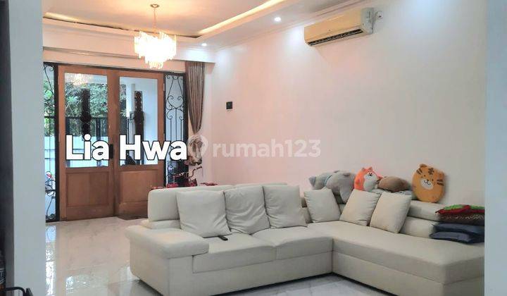 Rumah 2 Lantai Full Furnish Di Melati Mas Serpong 1