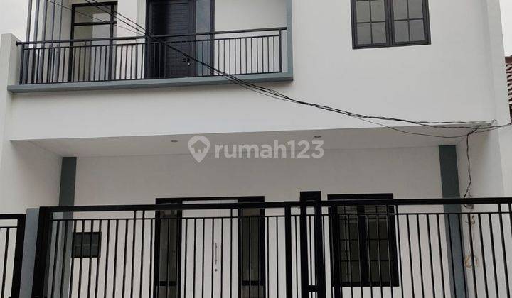 Rumah Minimalis 2 Lantai Di Melati Mas Serpong 1