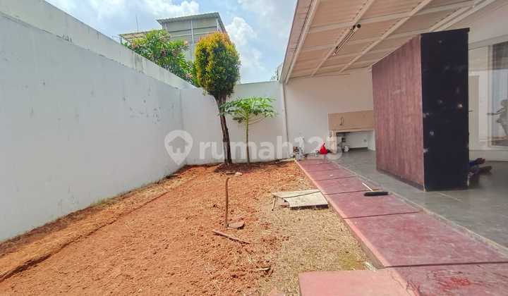 Neat 2-Story House in Residence One Serpong 2