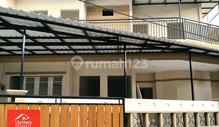 Rumah 2 Lantai Siap Huni di Villa Melati Mas Serpong