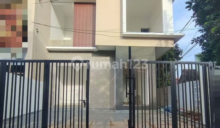 Rumah Baru 2 Lantai Posisi Hook di Villa Melati Mas Serpong