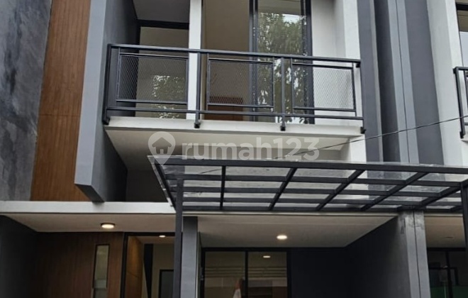 New 2-Story House in Medang Lestari Gading Serpong