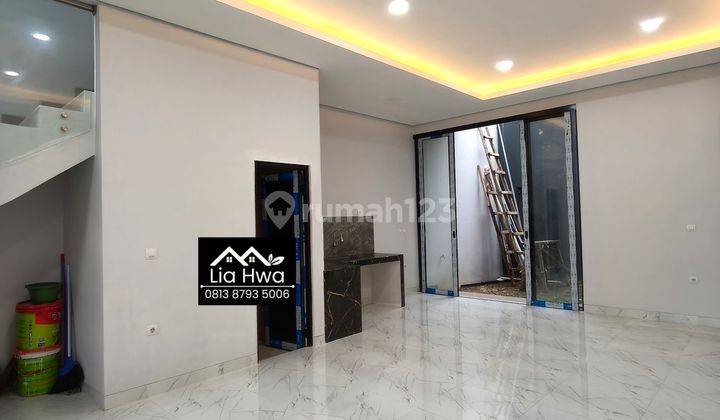 Rumah Baru 2 Lantai Lokasi Bagus Di Villa Melati Mas 2