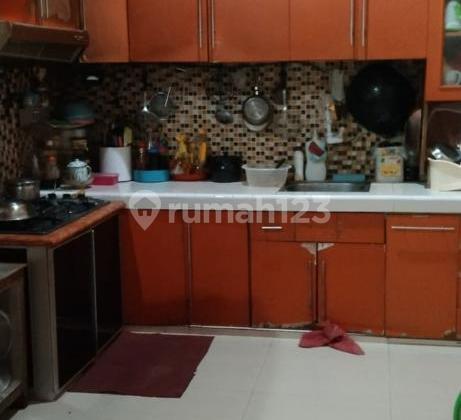 Sunter 3-Story House 2