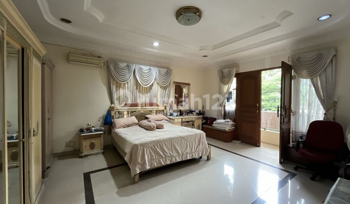 Rumah Bagus 3 Lantai