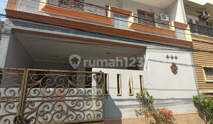 Rumah Bagus 2 Lantai