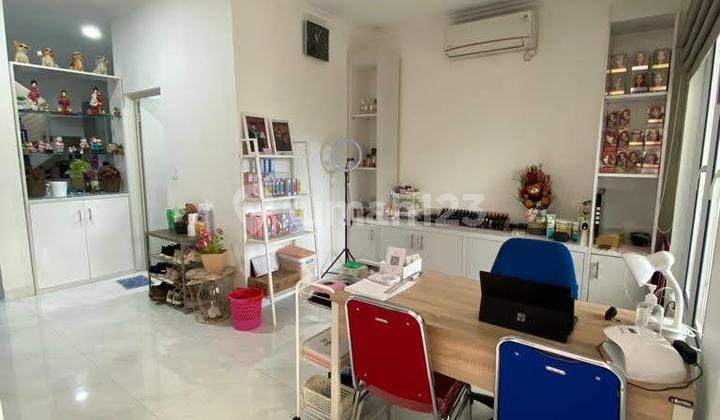 Rumah Bagus 2,5 Lantai