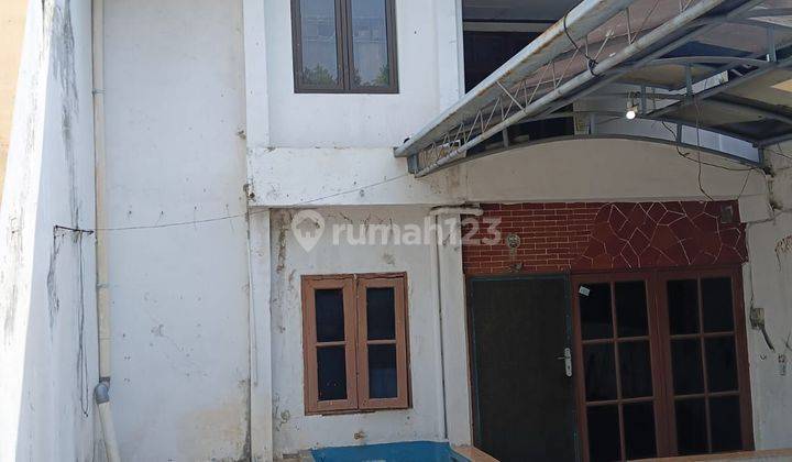 Jual rumah tua hitung tanah taman cosmos murah jarang ada 1