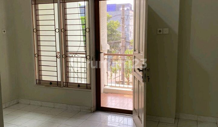 For Sale: Rarely Available, Beautiful and Affordable Cosmos Garden House 1