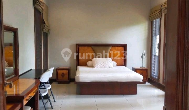 Selling Rare and Affordable 4-Star Peninsula Tower Hotel 1