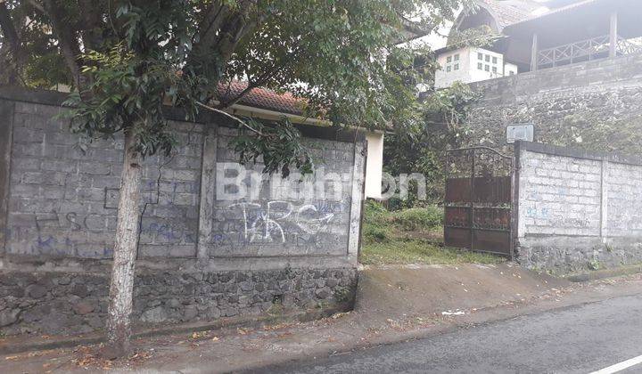 SEGERA DIJUAL RUMAH LUAS TEPAT BERADA DI SAMPING JALAN UTAMA TUKA 1