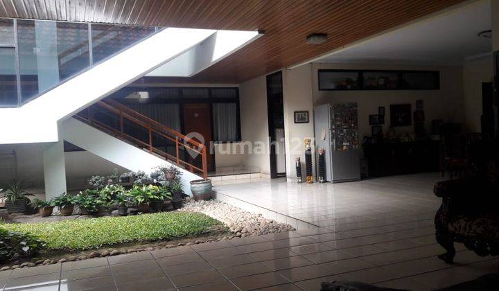 Sewa Furnish di Hegarmanah Cihampelas Kota Bandung 1