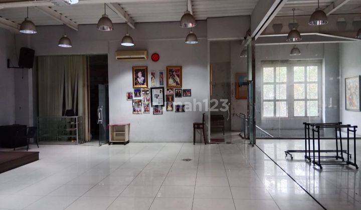 Jual Gedung 3 Lantai Mainroad Buah Batu Bandung 1