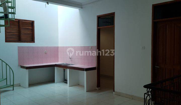 Sewa Rmh Besar di Turangga Bisa Untuk Kantor 16