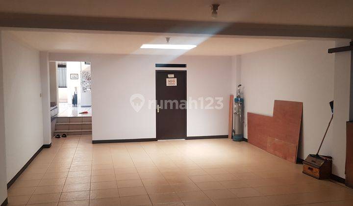 Sewa Furnish di Hegarmanah Cihampelas Kota Bandung 4
