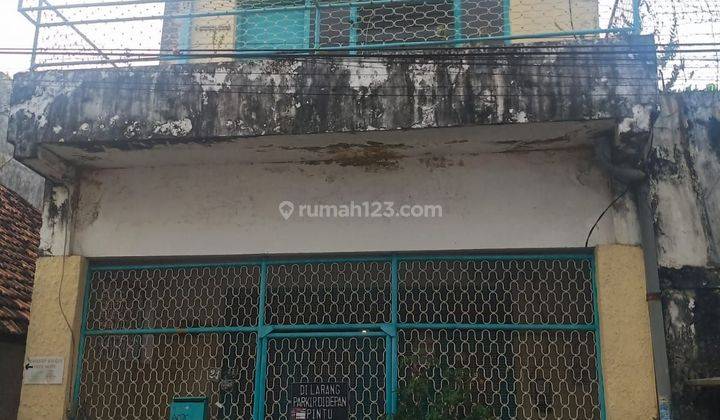 Rumah 2,5 Lantai di Sidodadi, Surabaya Pusat 1