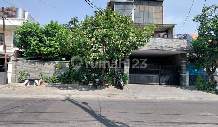 Rumah Bagus Minimalis Di Raya Kutisari