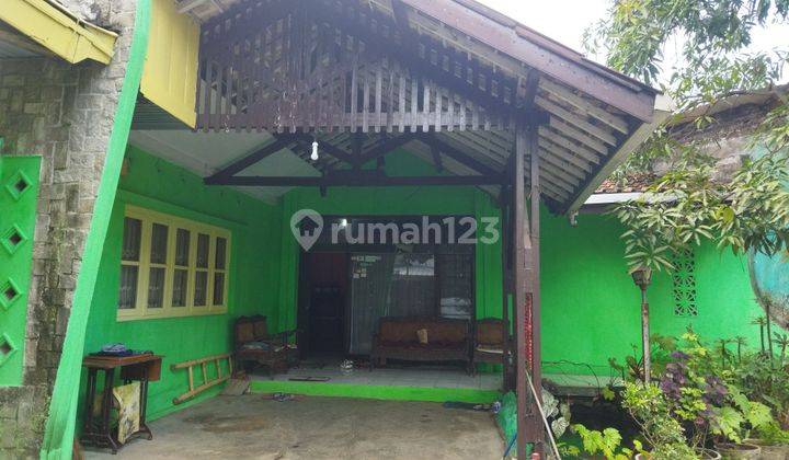 Jual Cepat Rumah Murah Pusat Kota Garut Paminggir Harga Di Bawah Pasar Tanah Luas 354m Jarang Ada Cck U/ Tinggal / Invest Kost Kostan Jual Cepat Rumah Murah Pusat Kota Garut Paminggir Harga Di Bawah Pasar Tanah Luas 354m Jarang Ada Cck U/ Tinggal / Invest Kost Kostan